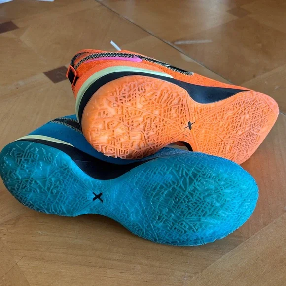 Nike Zoom LeBron NXXT Gen "I Promise" basketball shoe - Picture 6 of 6